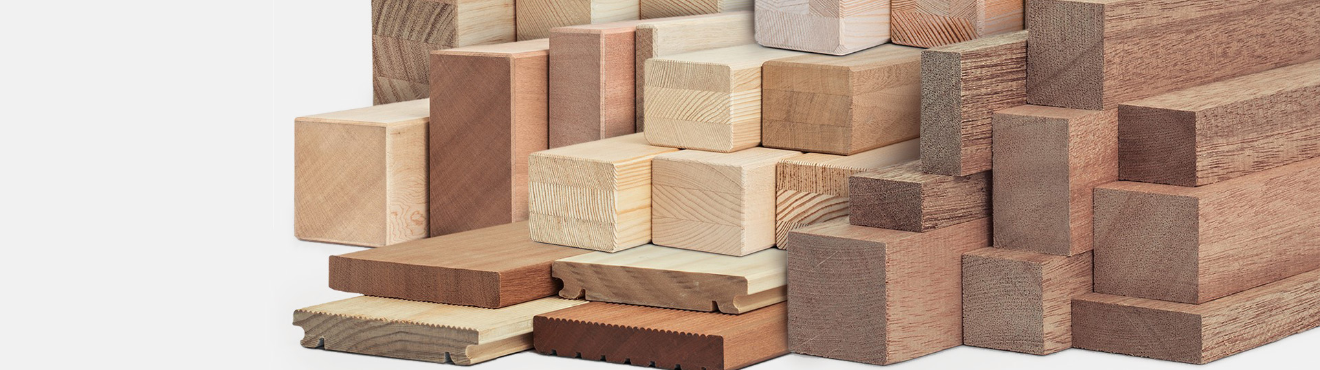 Bereich Produkte Headerbild: Darstellung verschiedener Holzstücke